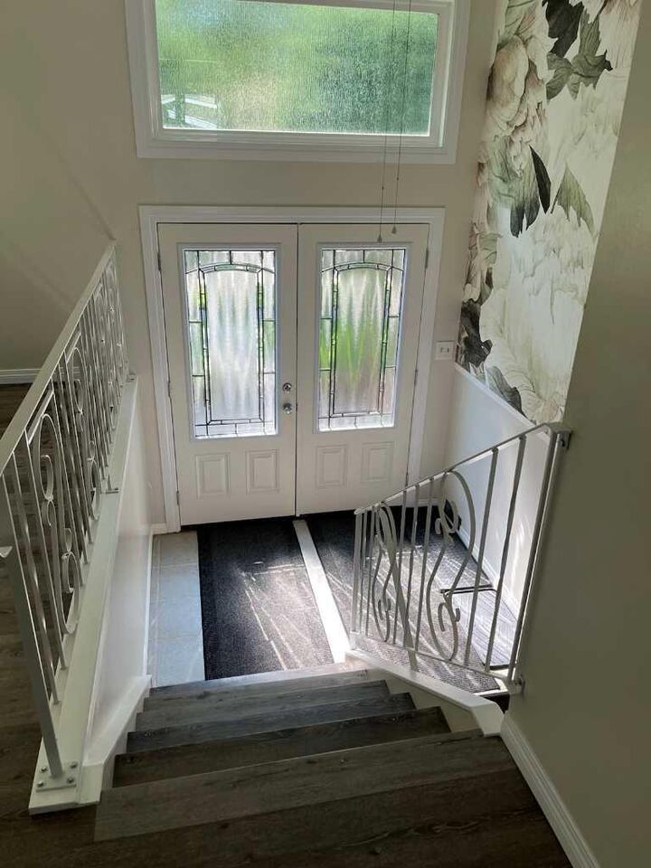 Property Photo: 4928 40 Avenue NW AB T3A 0X2