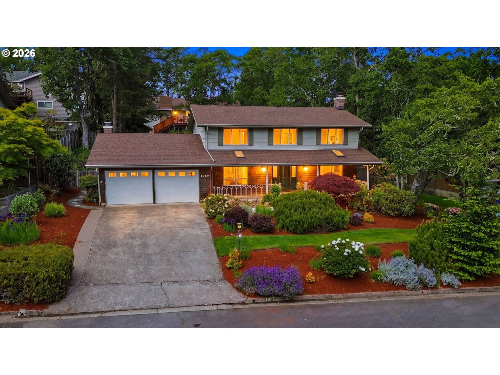 Property Photo:  4032 Normandy Way  OR 97405 