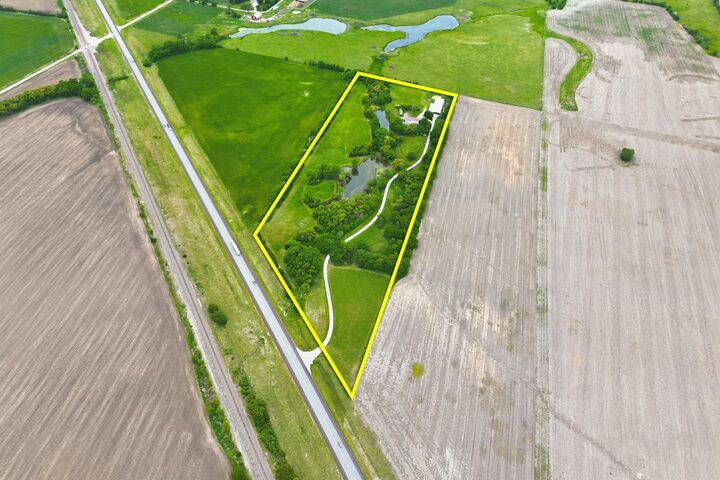 Property Photo:  4604 E US Highway 50  KS 67114 