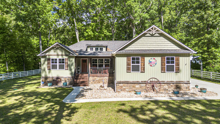 Property Photo:  330 Old Tasso Place NE  TN 37312 