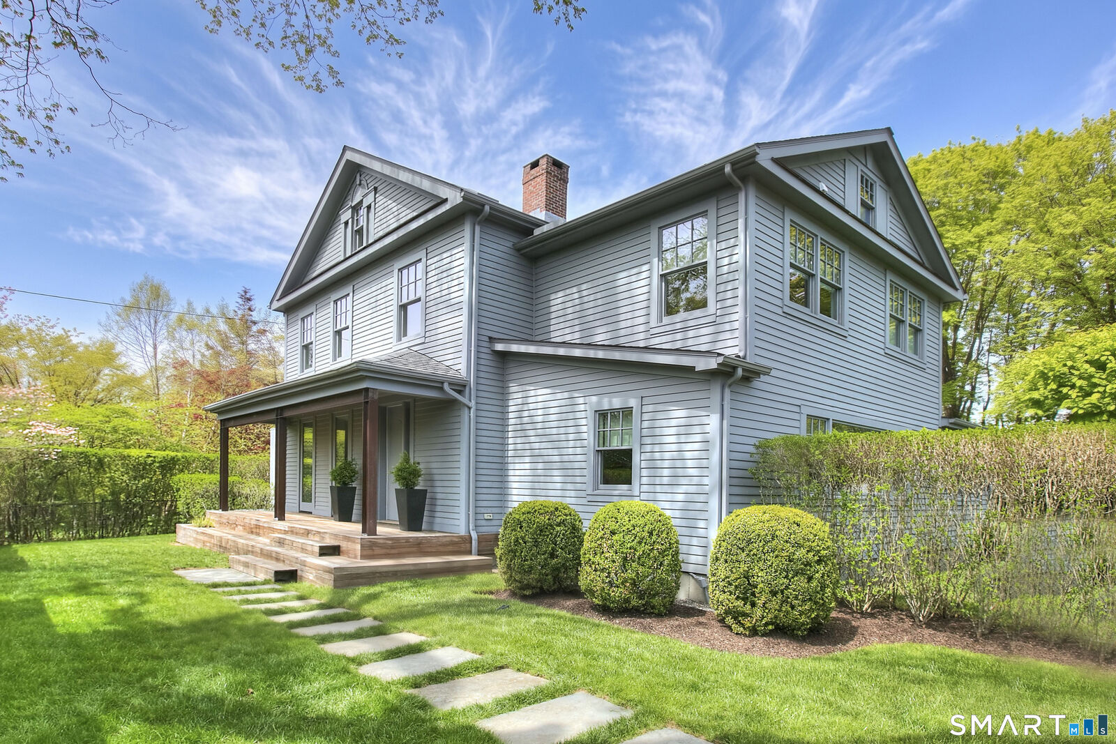 Property Photo:  123 Cross Highway  CT 06880 