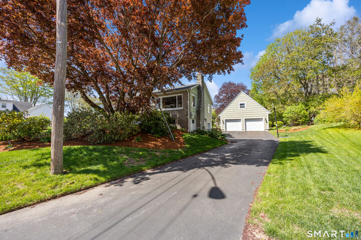 Property Photo:  15 Country Drive  CT 06360 