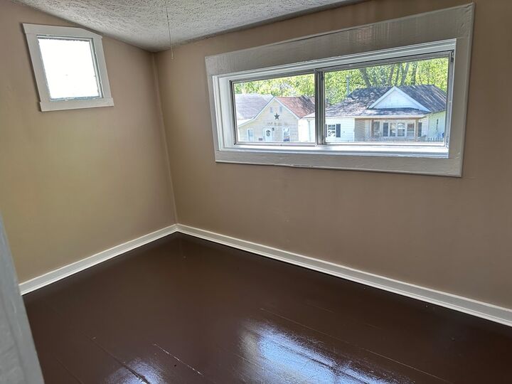Property Photo:  142 7th St  OH 45601 