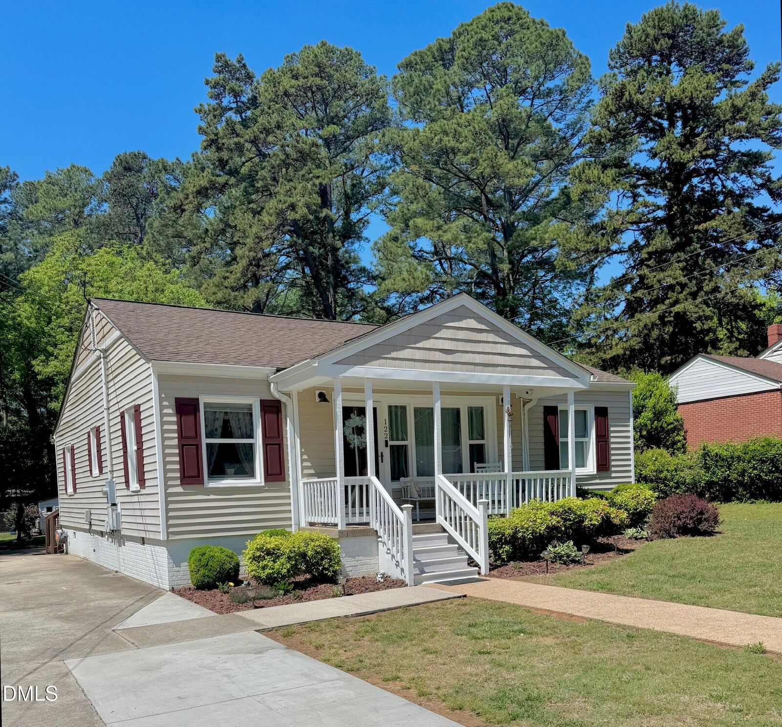 Property Photo: 122 Watson Drive NC 27536