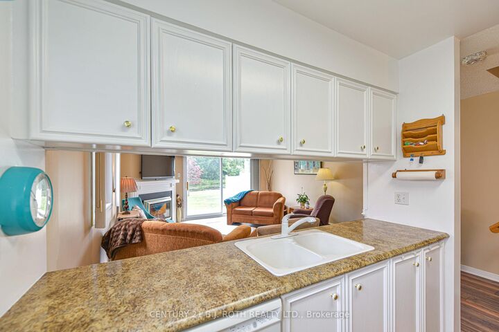 Property Photo: 71 Laguna Parkway 18 ON L0K 1B0