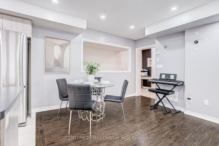 Property Photo:  200 Veterans Drive 30  ON L7A 4S6 