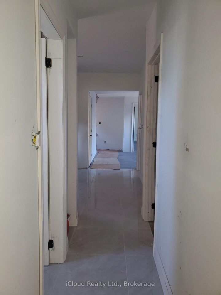 Property Photo:  62 Currie Street  ON L2M 5M8 