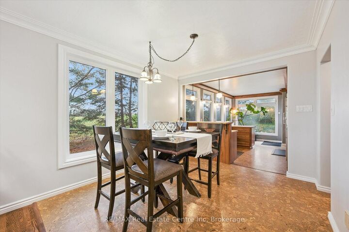 Property Photo: 500 Watson Parkway S ON N1L 0N9