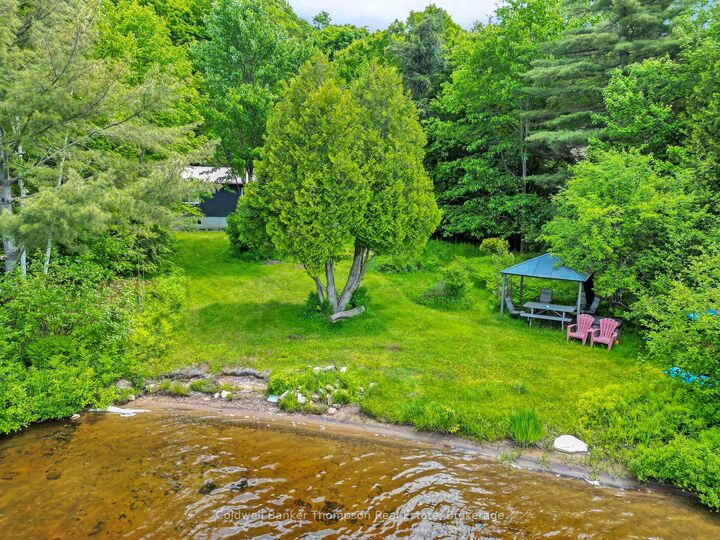 Photo de la propriété:  810 East Waseosa Lake Road  ON P1H 2J4 