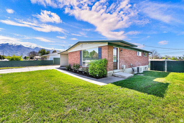 Property Photo:  31 W Gordon Ave  UT 84041 