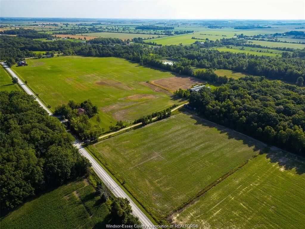 Property Photo: 9056 Ferris Sideroad ON N8M 2X5
