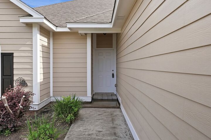 Property Photo:  3107 Cane Mill Court  GA 31721 
