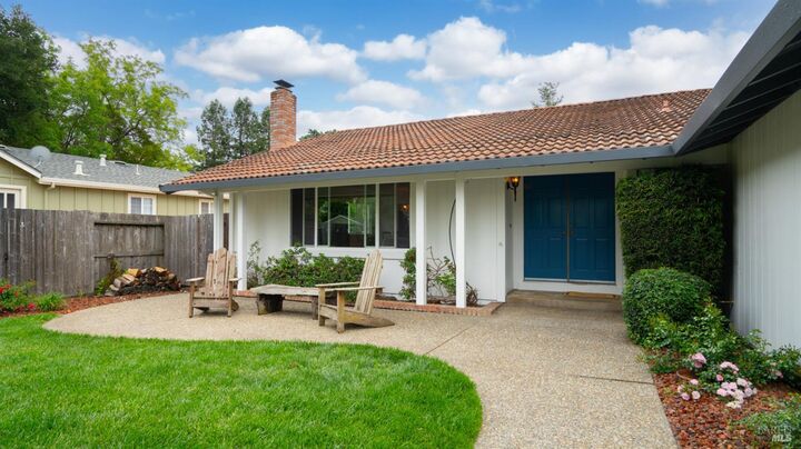 Property Photo: 3 Miranda Court CA 94947