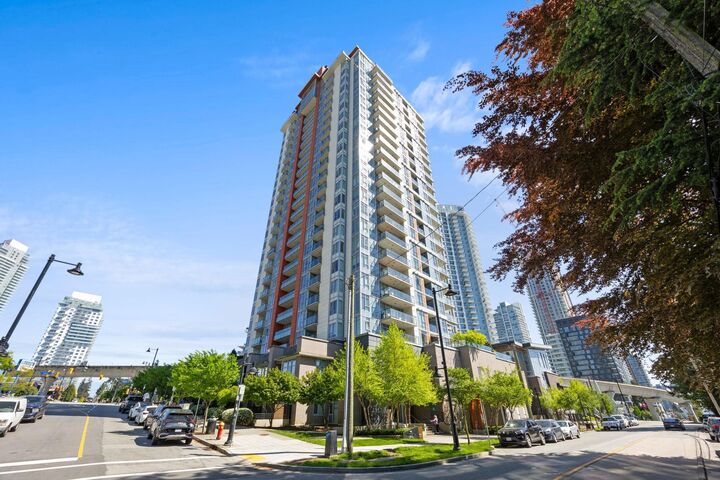 691 North Road 2108 — photo 1