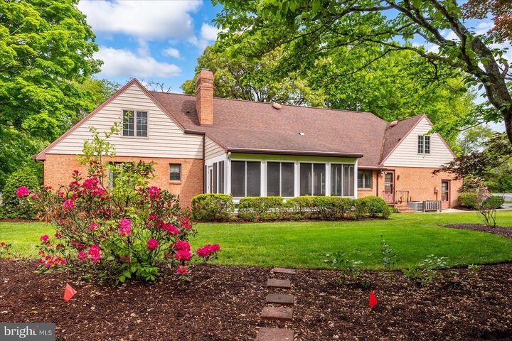 Property Photo:  701 Riverside Pines Court  MD 21801 