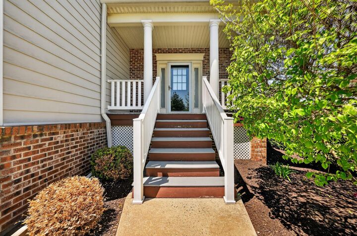 Property Photo:  530 Gramercy Lane  PA 19335 