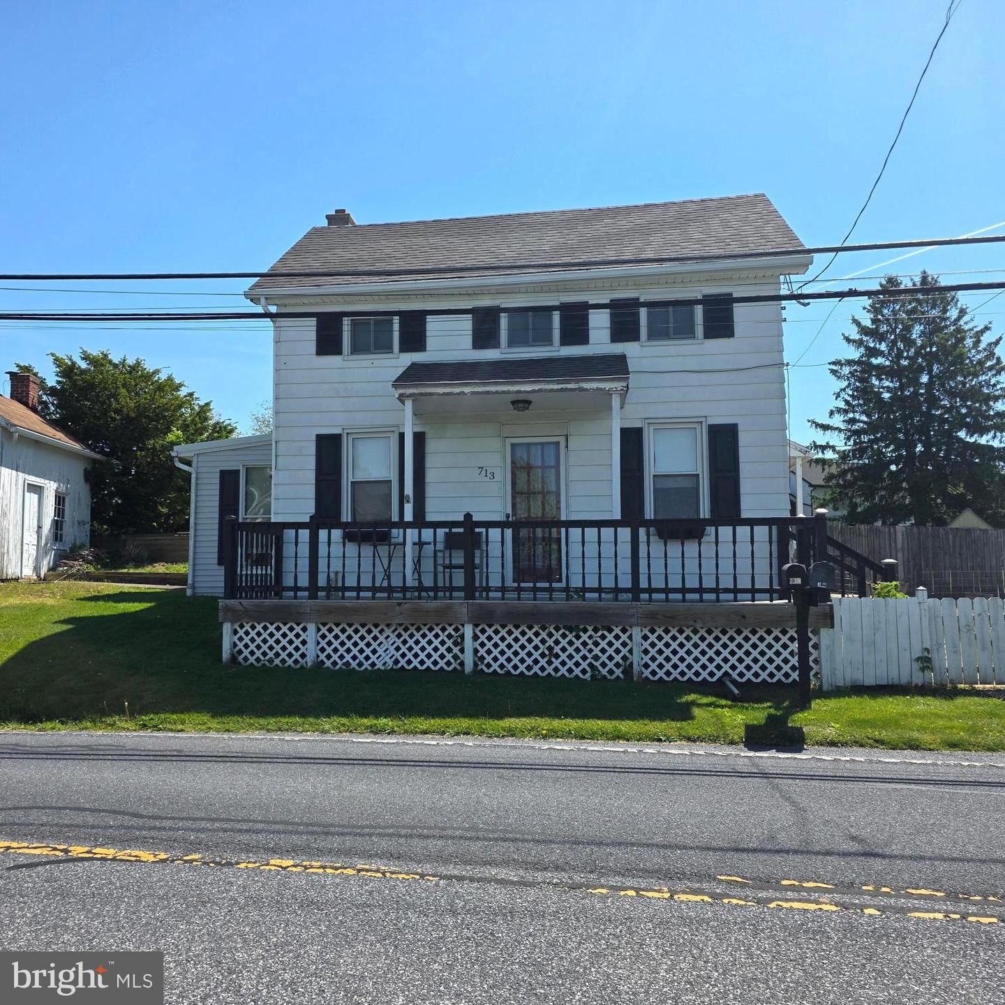 Property Photo:  713 Kinderhook Road  PA 17512 