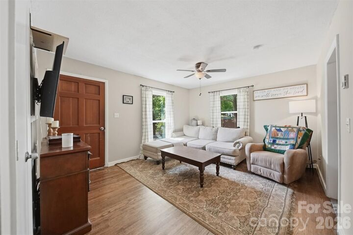 Property Photo:  1312 County Home Road  NC 28613 