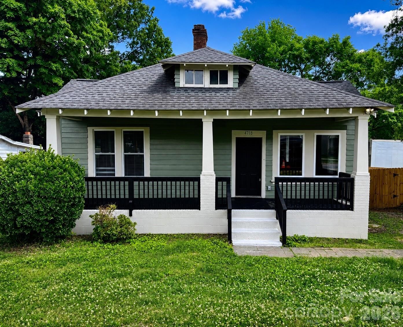 Property Photo:  4118 Glory Street  NC 28206 