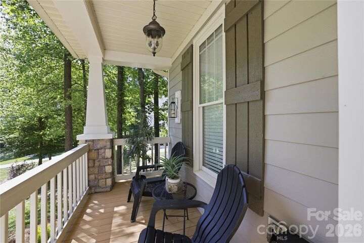 Property Photo:  190 Kenway Loop  NC 28117 