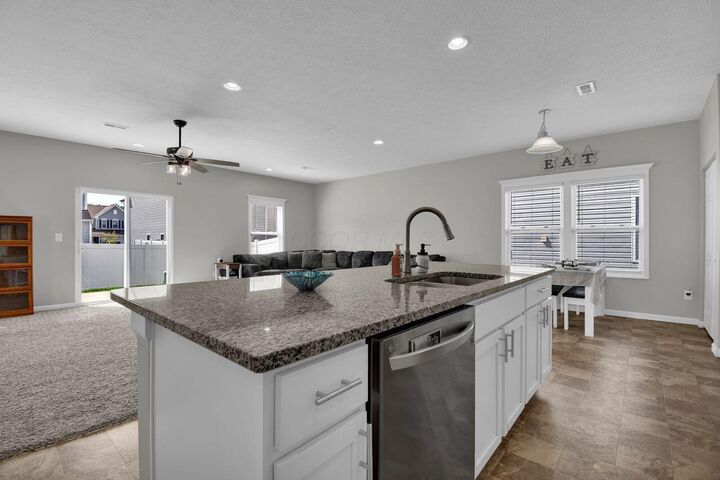 Property Photo: 4409 Coble Bowman Way OH 43110