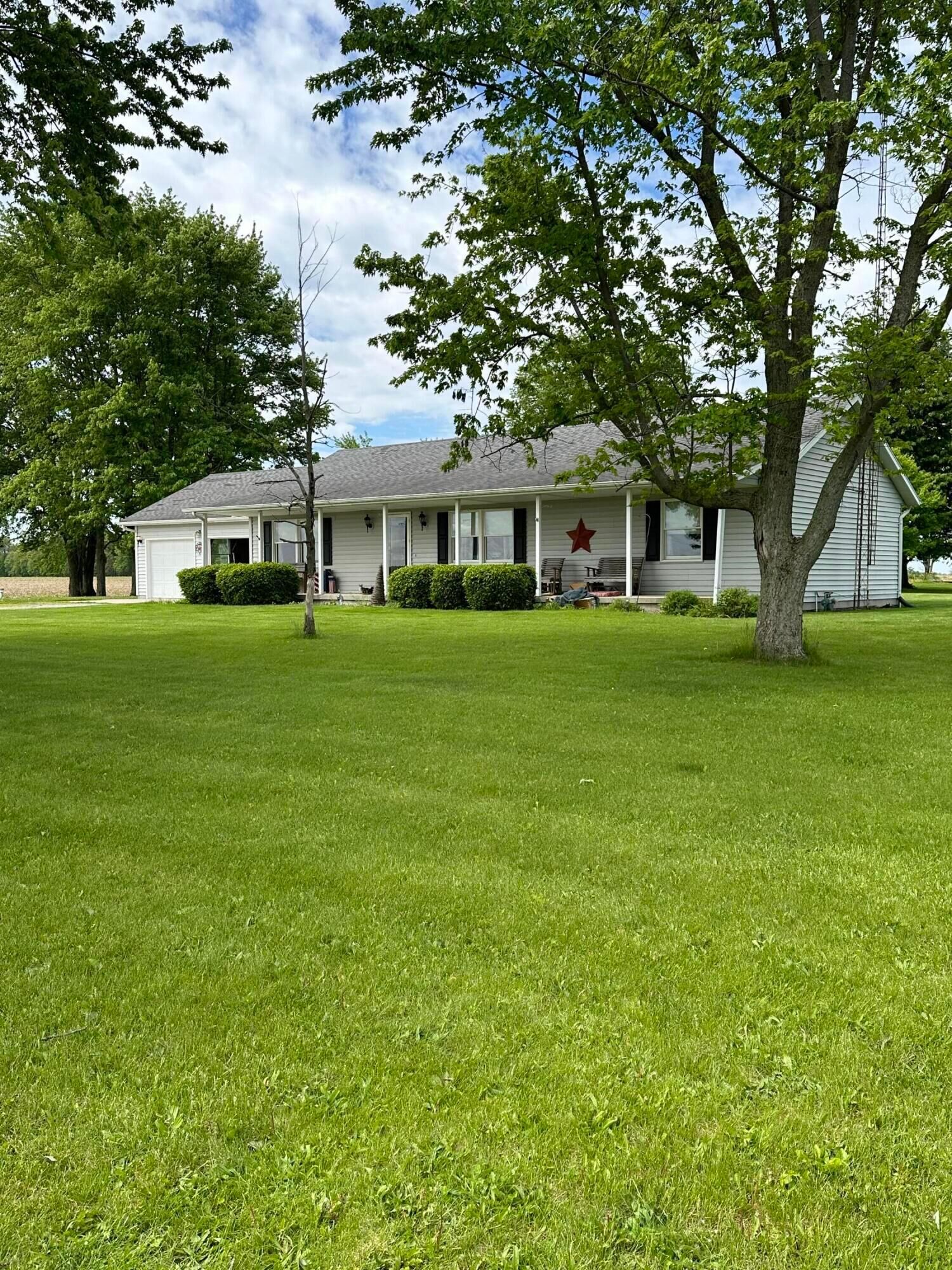 Property Photo:  3393 County Road 135  OH 45835 