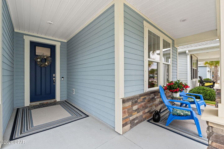 Property Photo:  409 Warren Bayou Lane  FL 32407 