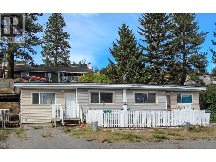 Property Photo: 1504 Carson Street BC V0K 1K0