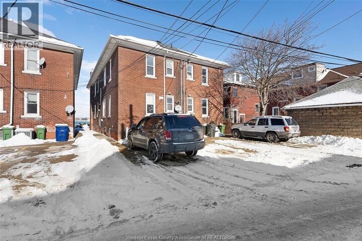 Property Photo:  1529 Riverside Drive East  ON N9A 2V1 