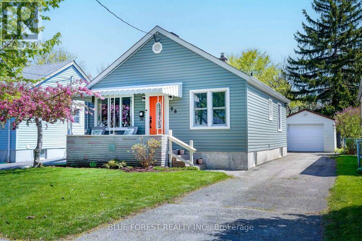 Property Photo:  88 Josephine Street  ON N5Z 3P3 