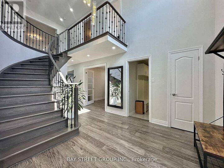 Property Photo:  1593 Wintergrove Gardens  ON L5M 3Z9 