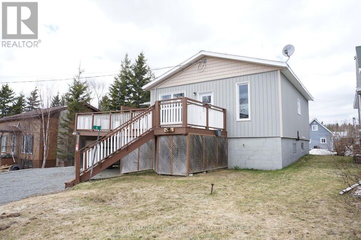 Property Photo:  6 Fifth Avenue  ON P0K 1L0 