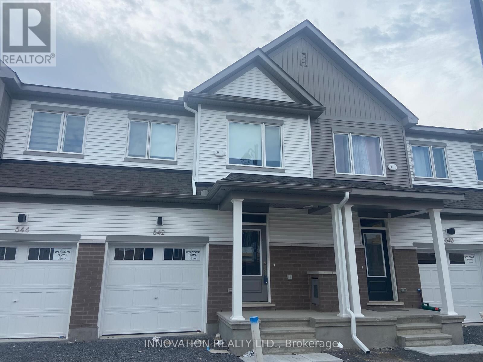 Property Photo:  542 Promontory Place  ON K2J 7H2 