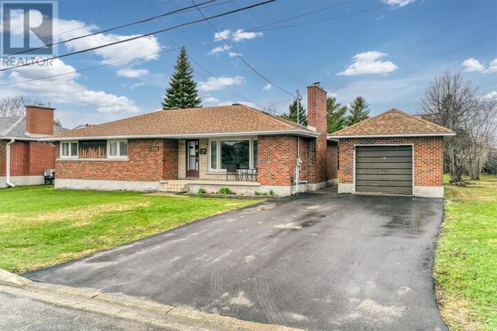 Property Photo:  1399 Stephen Street  ON P3E 4L4 