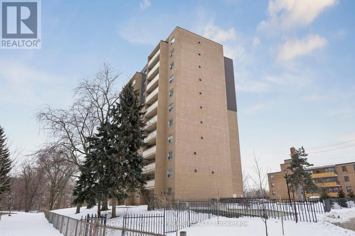 Property Photo:  207 Galloway Road 704  ON M1E 4X3 