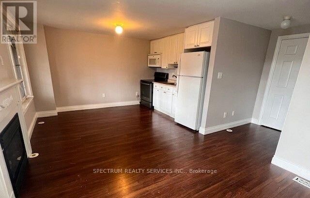 Property Photo:  2 George Bogg Road Bsmt  ON L4L 0A3 