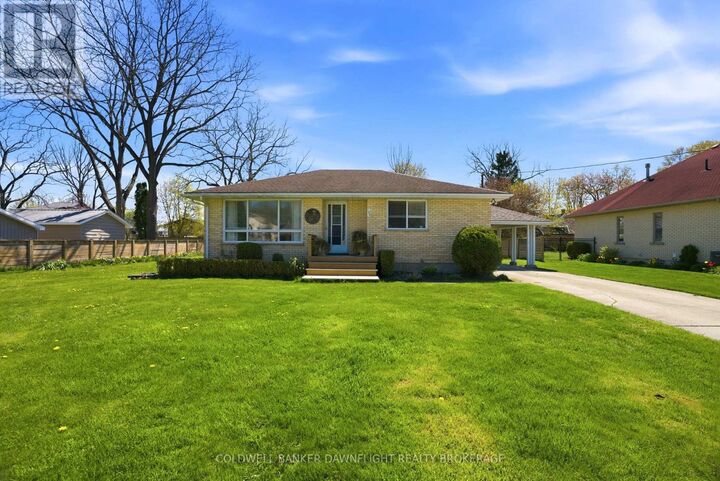 195 Bethany Street — photo 1