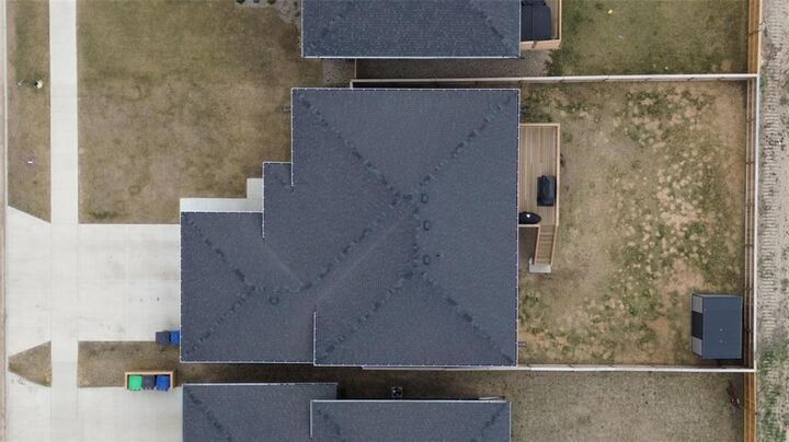 Property Photo:  10 Meadow Drive  MB R7B 4J2 