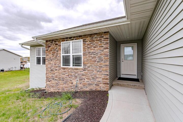 Property Photo:  2363 Newcastle Drive  WI 54455 