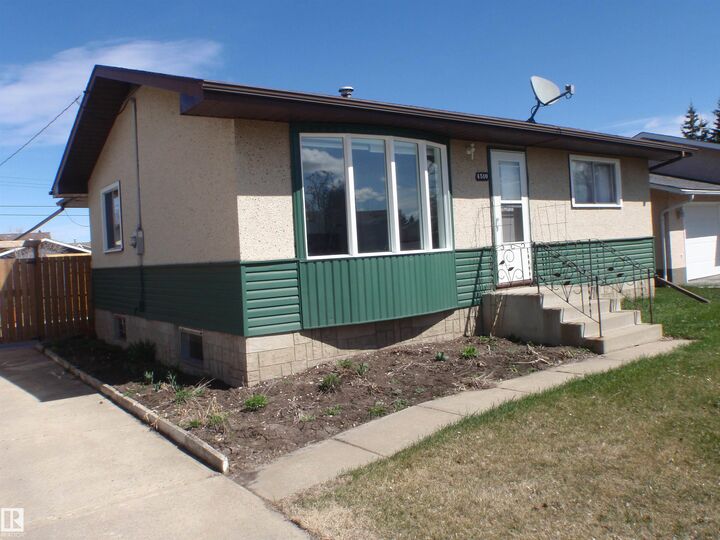 Property Photo:  4510 57 Avenue  AB T7N 1K2 