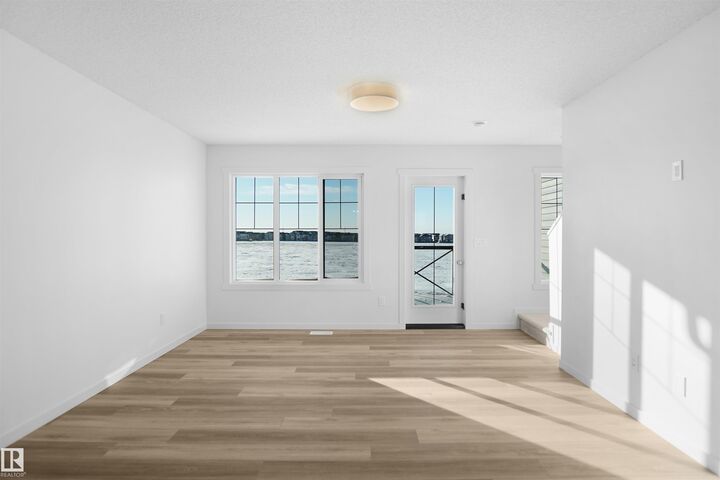 Property Photo:  3 Edgewater Close  AB T7X 3C7 
