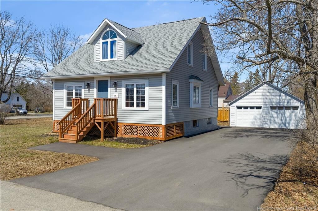 Property Photo:  187 St. George Street  NB E4E 1G9 