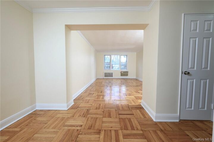 Property Photo:  2 Sadore Lane 2E  NY 10710 