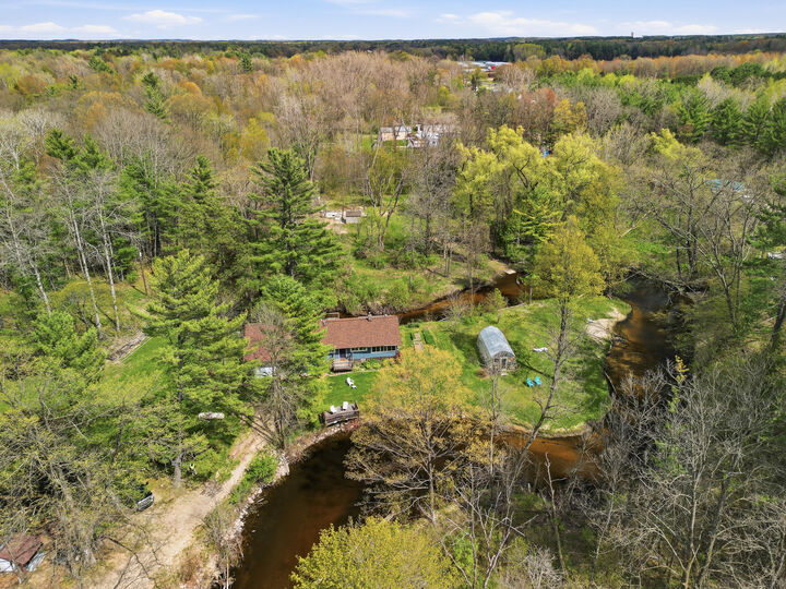 Property Photo: 7140 N Amy School Road MI 49329