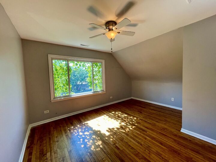 Property Photo:  4139 N Western Avenue 3  IL 60618 