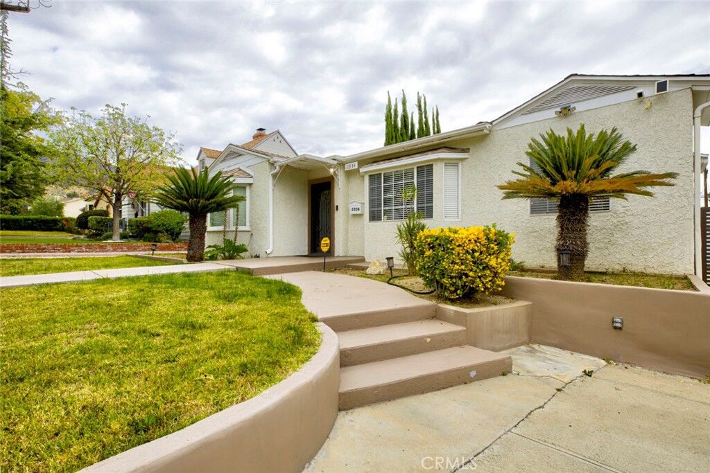 Property Photo:  1334 Alameda  CA 91201 
