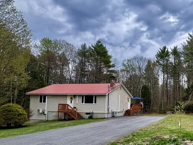 Property Photo:  19 Rodrigue Lane  ME 04076 