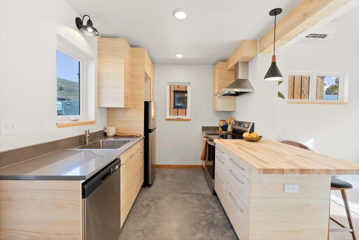 Property Photo:  1018 Charlo Street  MT 59802 