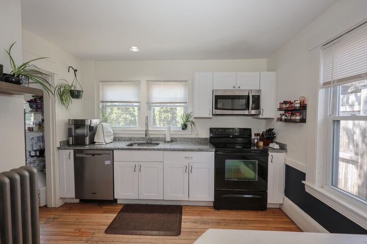 Property Photo:  58 North Adams Street  NH 03104-2637 