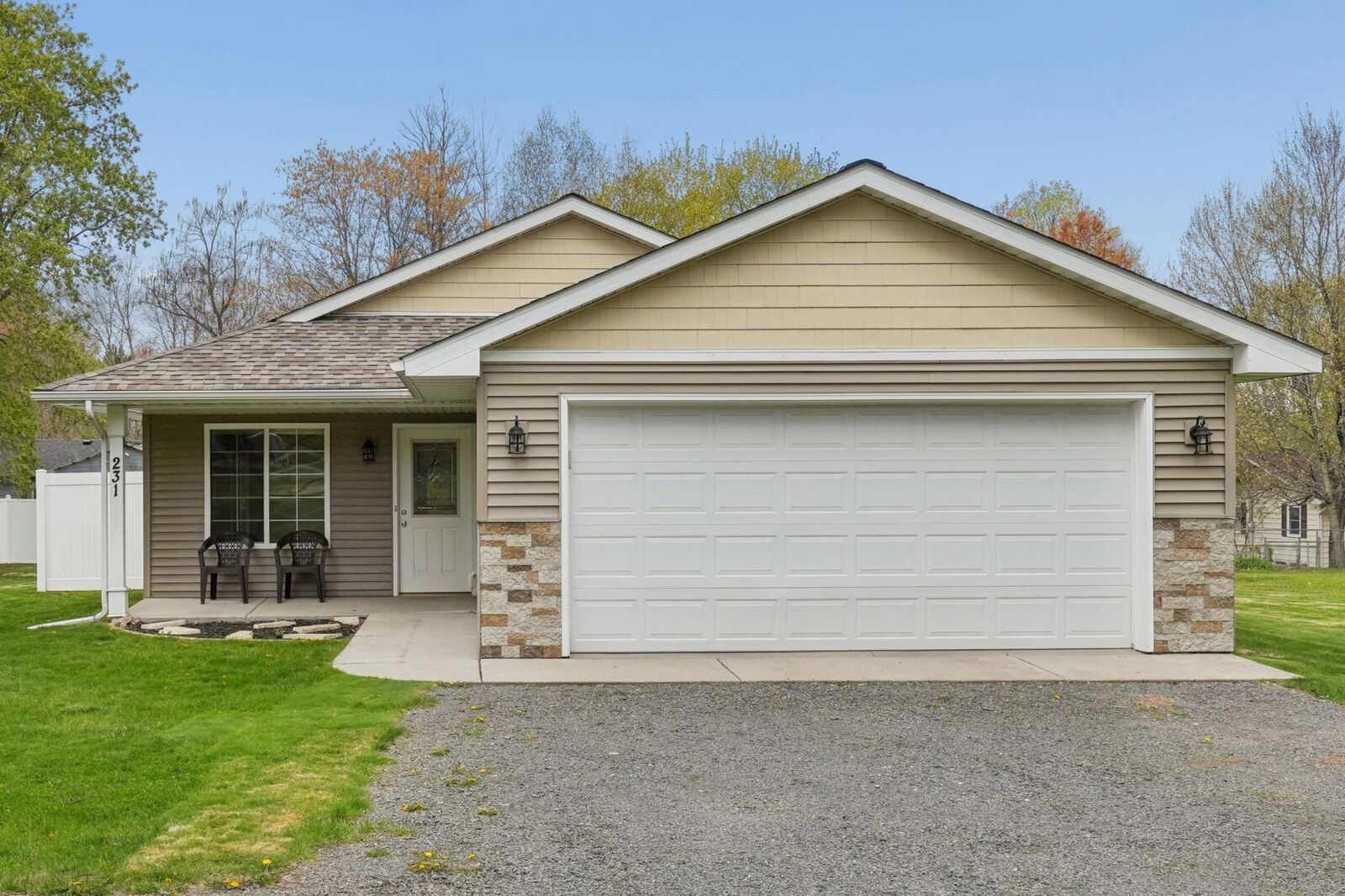 Property Photo: 231 State Road 35 WI 54009